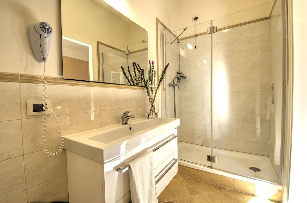 Lucca Cycling Holidays Il Tiglio Rooms SantʼAndrea di Compito Zewnętrze zdjęcie